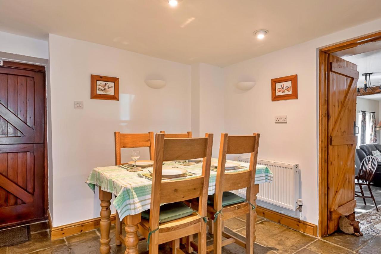 Finest Retreats - Fives Court Cottage North Cheriton Bagian luar foto