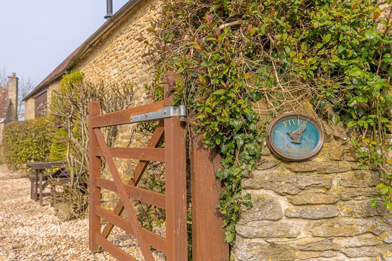 Finest Retreats - Fives Court Cottage North Cheriton Bagian luar foto